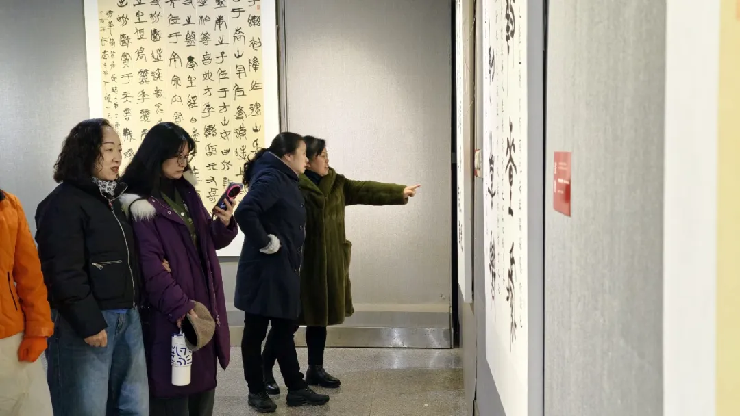 【展訊】簡上楚風(fēng)啟幕！戰(zhàn)國墨痕穿越兩千載，天中大地共赴文化之約