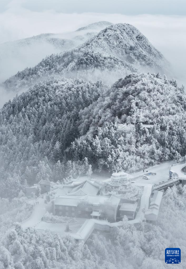 冰雪南岳美景如畫