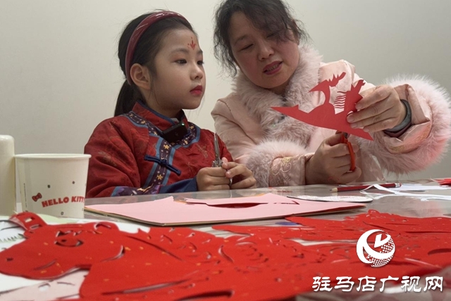 非遺傳承人朱俊：剪出龍馬精神 守護指尖年俗