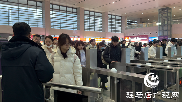 駐馬店西站積極開(kāi)展&ldquo;春暖農(nóng)民工&rdquo;服務(wù)行動(dòng)