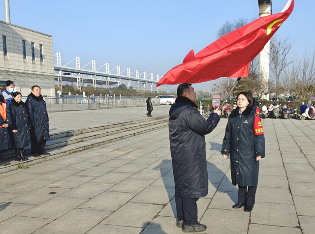 2026年鐵路春運(yùn)拉開帷幕 駐馬店西站舉行誓師大會(huì)