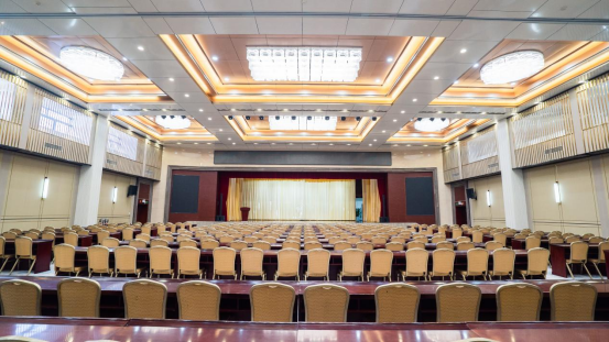 “陪你看世界”職工親子電影周，市總工會“惠工院線·思政大課堂”邀您來工人文化宮免費(fèi)觀影！