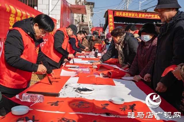 正陽縣開展迎新春文藝志愿服務(wù)系列活動(dòng)