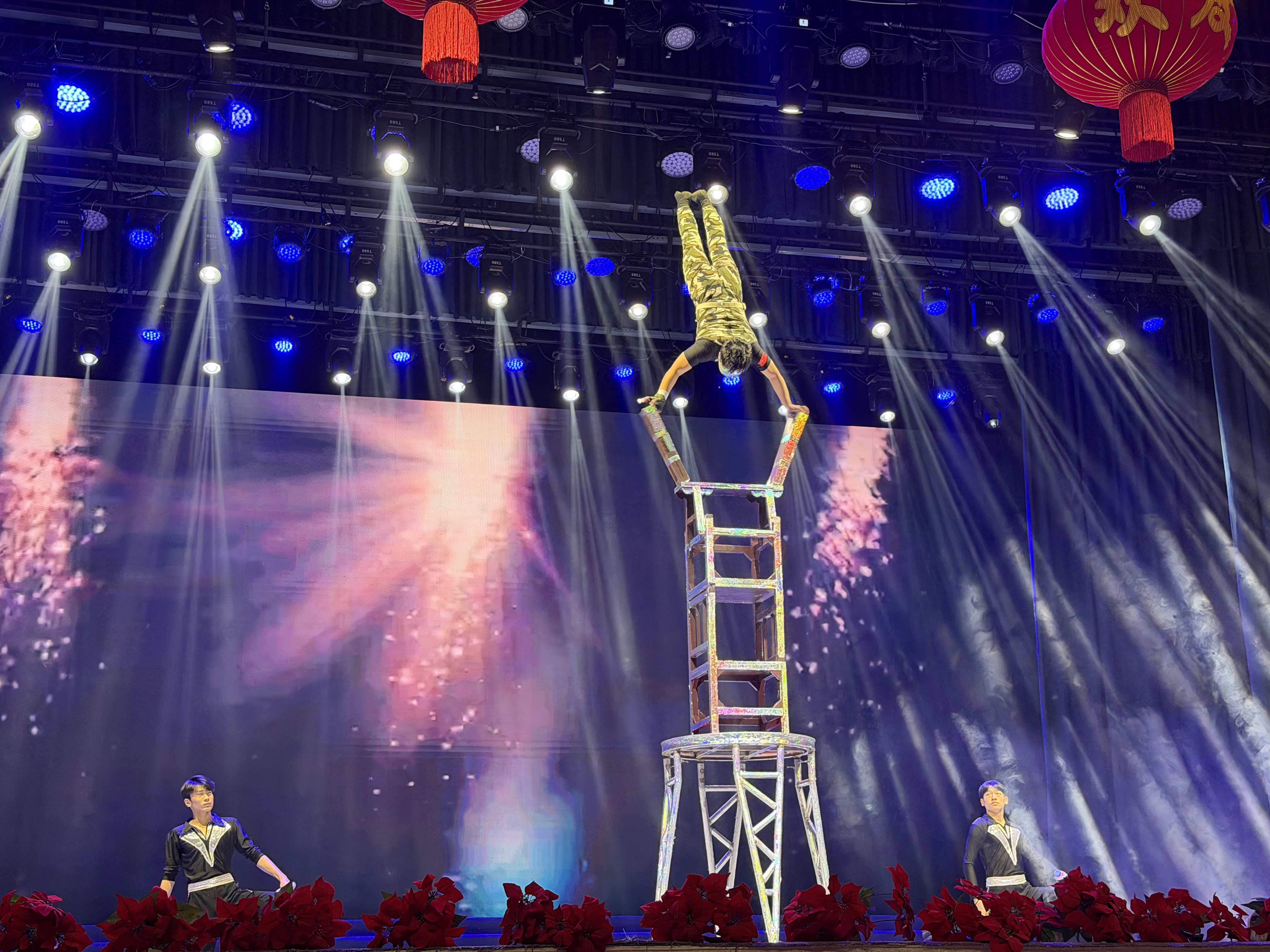 (圖文)2026年駐馬店市新春戲曲晚會上演