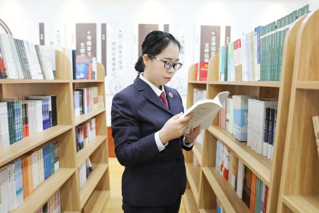 干警張莉莉：用實干書寫新時代政工答卷