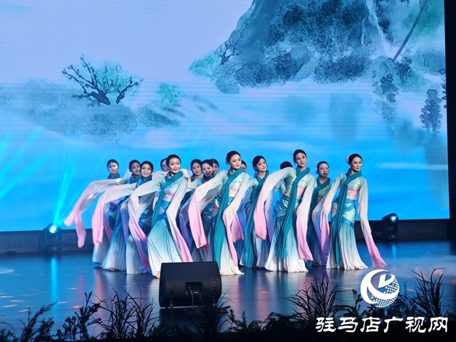 確山縣:載歌載舞迎新春 踔厲奮發(fā)新征程