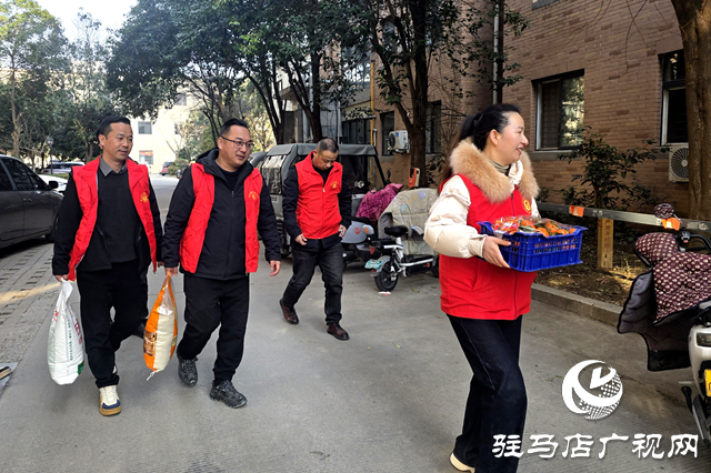 寒冬送暖正當(dāng)時(shí) 鄰里溫情抵人心