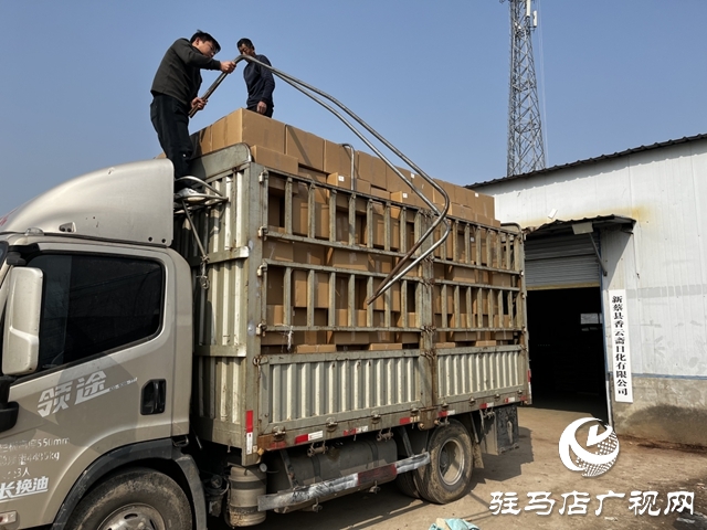 新蔡香云齋日化:盤香產(chǎn)銷兩旺 線上線下訂單忙