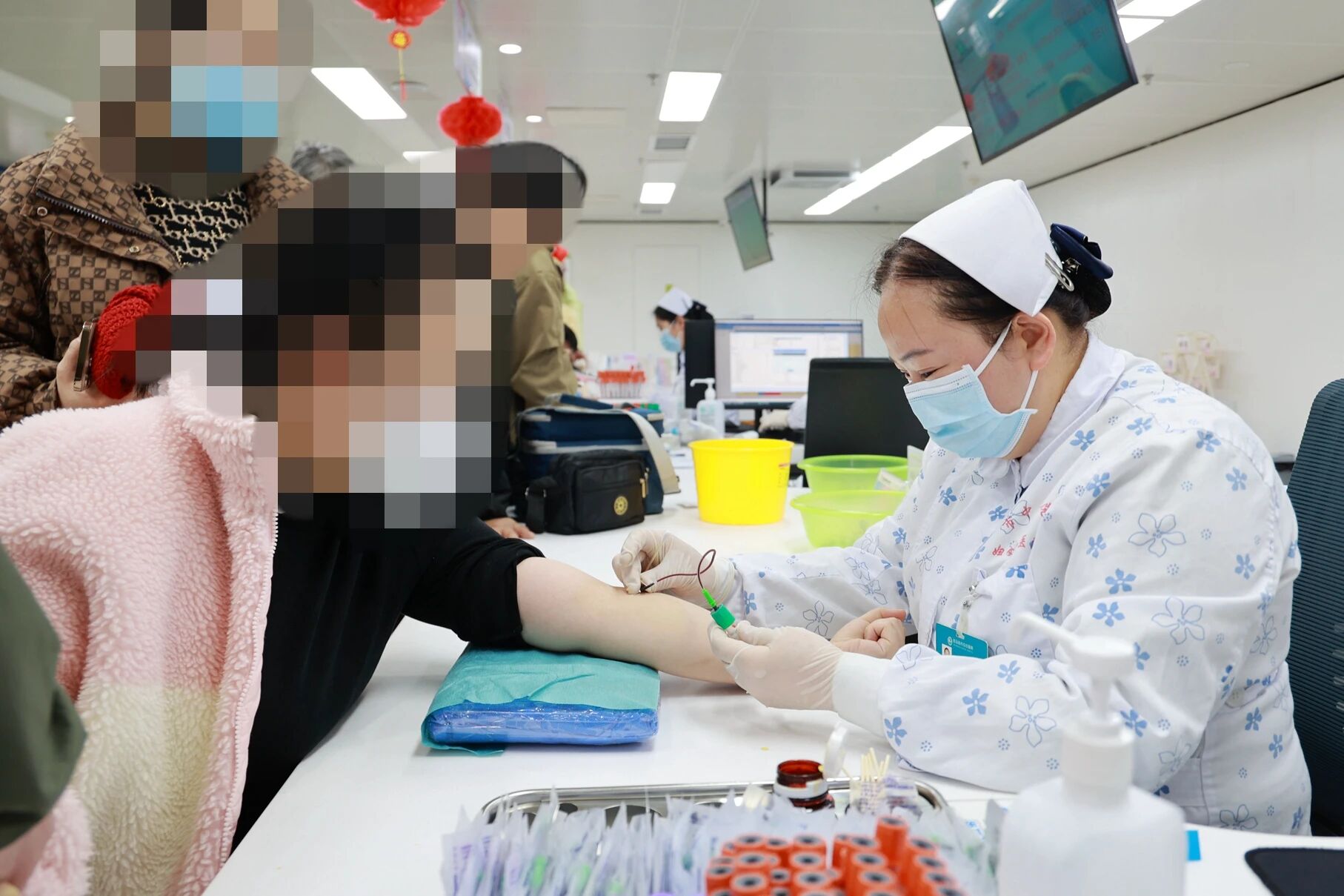 &ldquo;滿格&rdquo;狀態(tài)，忙而有序！駐馬店市中心醫(yī)院積極應(yīng)對(duì)春節(jié)后就診高峰