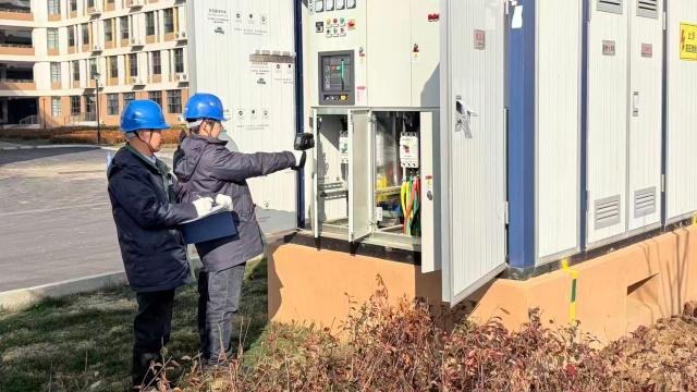 國(guó)網(wǎng)確山縣供電公司:開展校園設(shè)備巡視 全力護(hù)航新學(xué)期