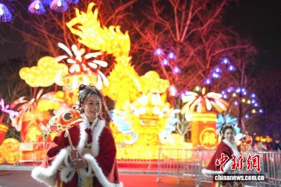 妙趣中國(guó)年：為什么說元宵節(jié)才是中國(guó)“情人節(jié)”？