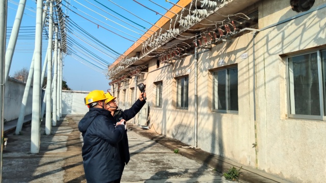 國(guó)網(wǎng)泌陽(yáng)縣供電公司:燈火璀璨慶元宵 電力護(hù)航守平安