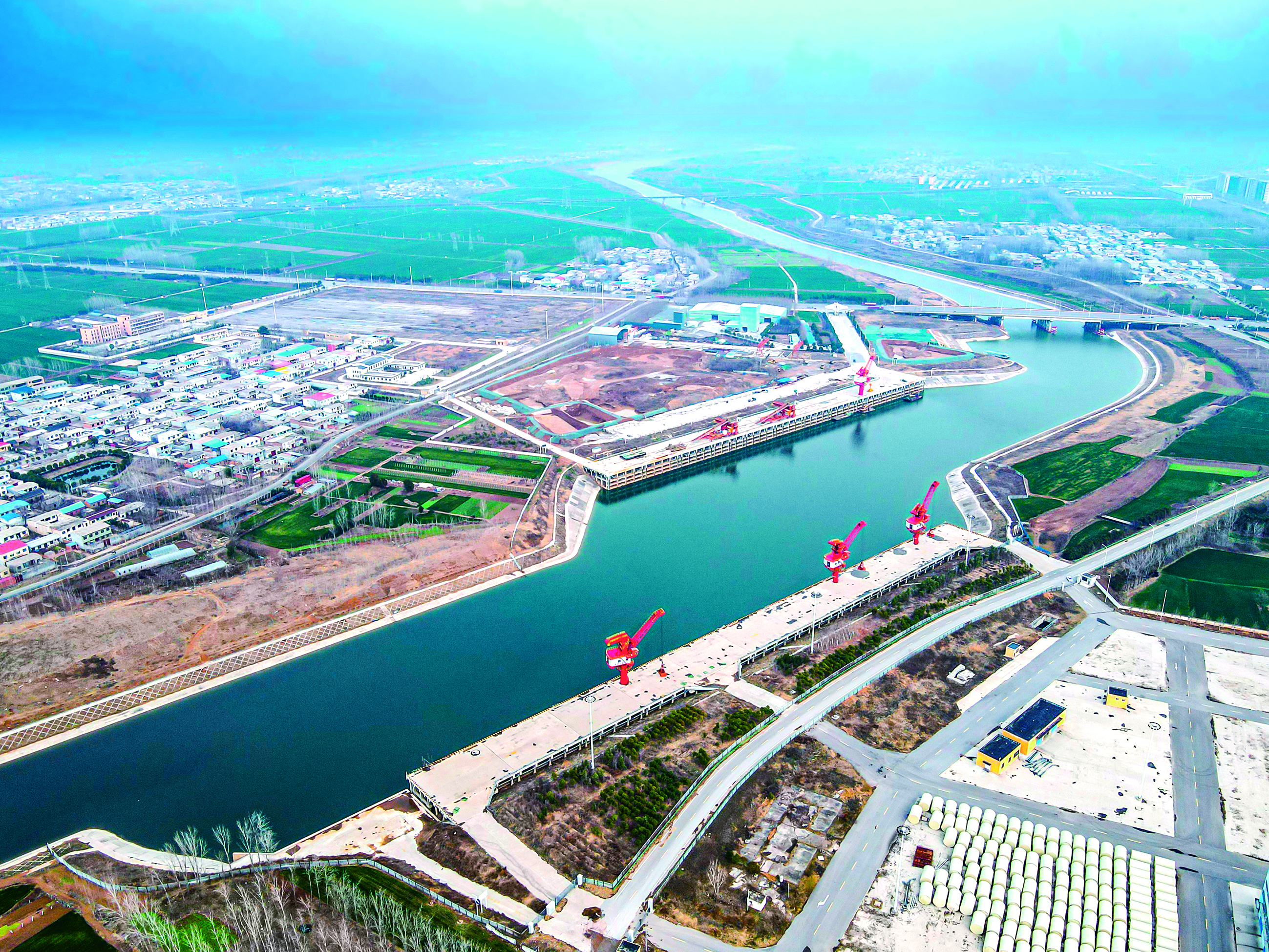 潮涌江河闊 風(fēng)勁千帆懸——觸摸河南高質(zhì)量發(fā)展一線的春天脈動(dòng)