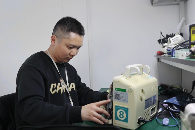 精于技 誠于心 守于崗 可靠的設(shè)備“守護(hù)神”——市中心醫(yī)院醫(yī)學(xué)裝備部王浩博