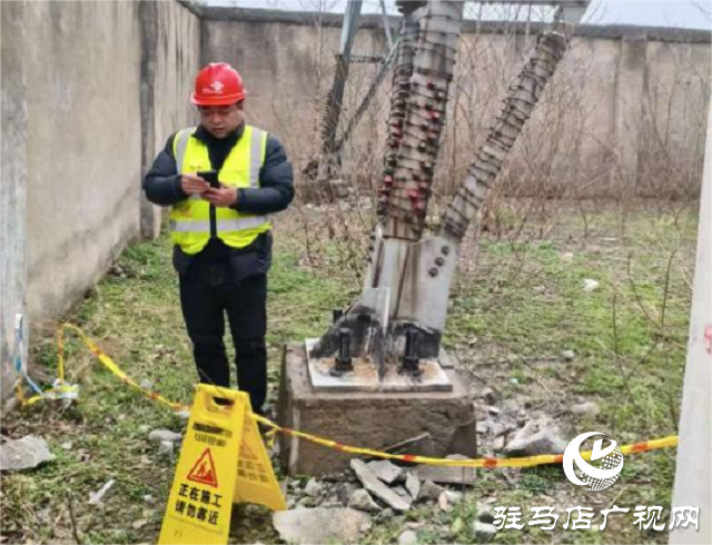 駐馬店聯(lián)通平輿公司:網(wǎng)絡(luò)不打烊 服務(wù)不斷線