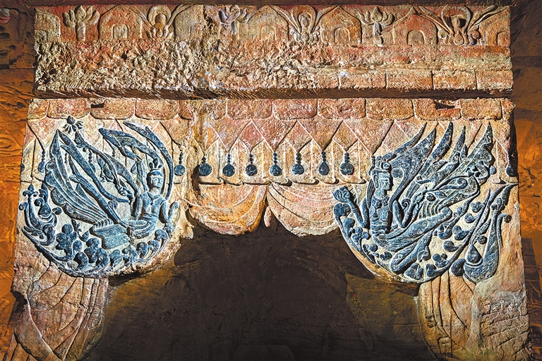 一窟藏盡千年史