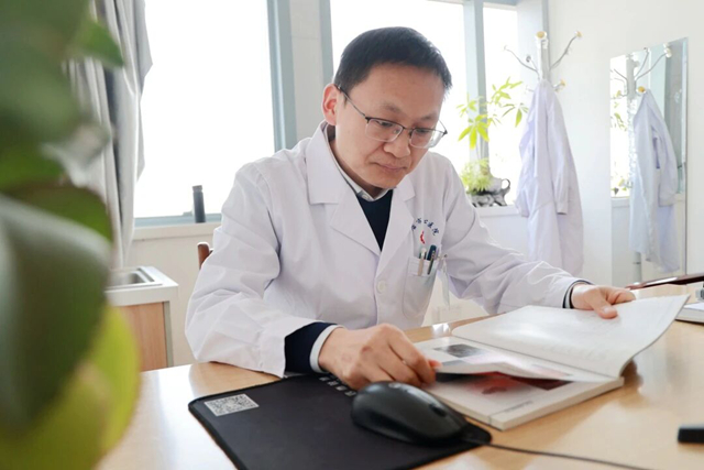 李大威：在消化道方寸之間，為生命點燃希望之光