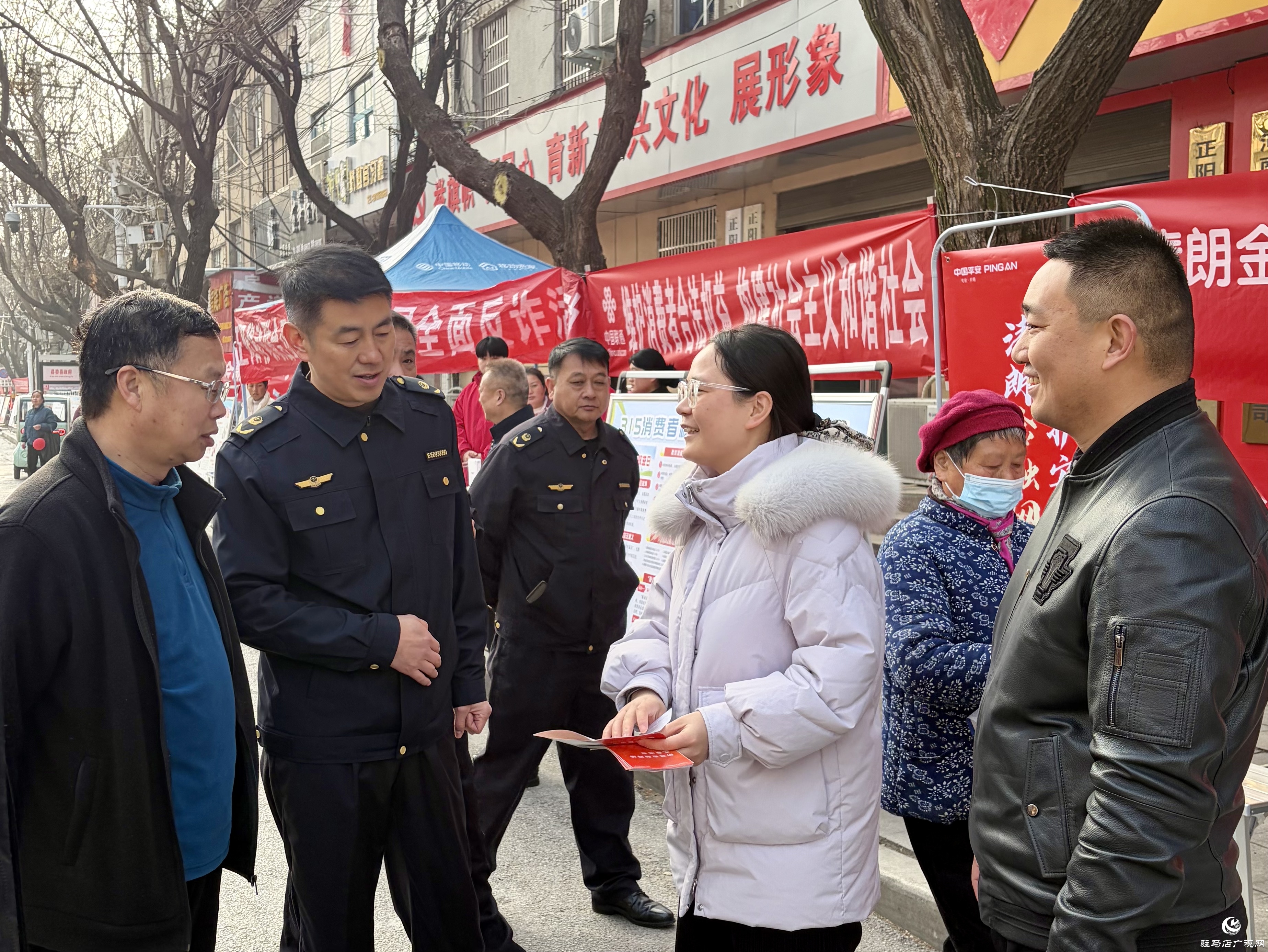 正陽金融監(jiān)管支局開展“3·15”集中教育宣傳活動