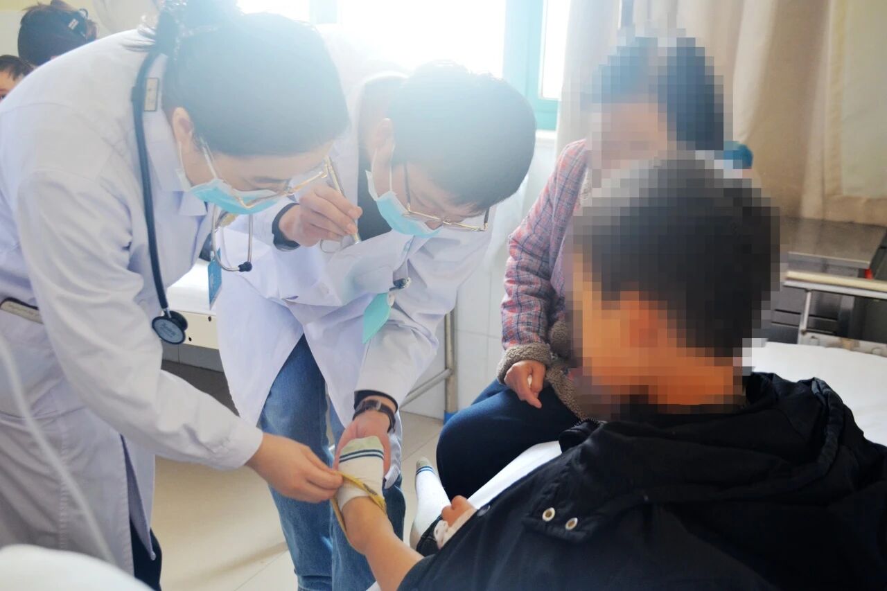 強基賦能，健康同行——市中心醫(yī)院專家團走進上蔡縣人民醫(yī)院