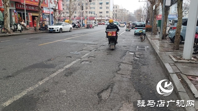 十三香路坑槽遍布 市民盼徹底修復(fù)